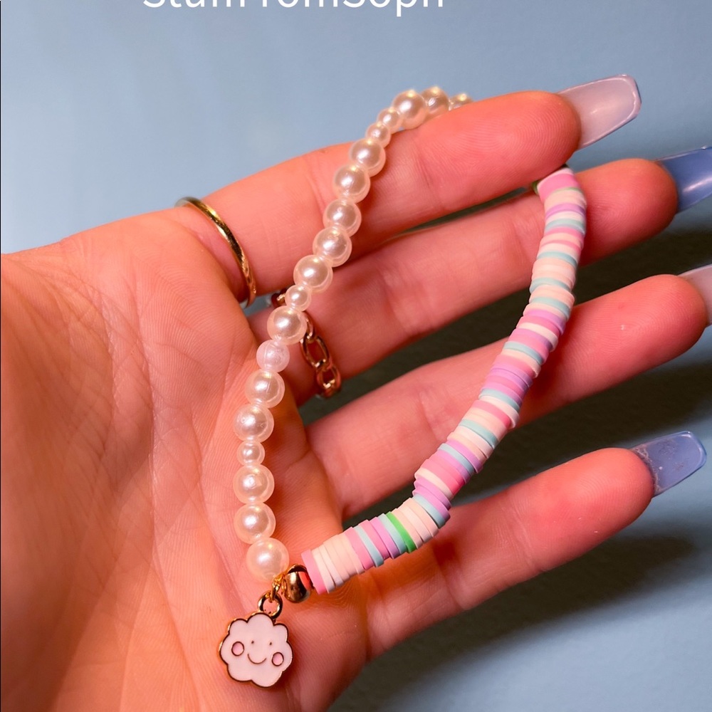 Beaded pearl bracelet - handmade